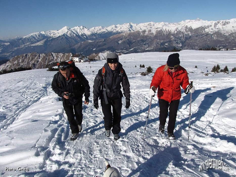 19 Saliamo al Monte Alto.jpg